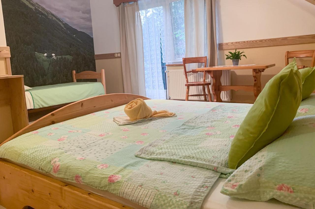 Guesthouse Draga Begunje na Gorenjskem Exteriör bild